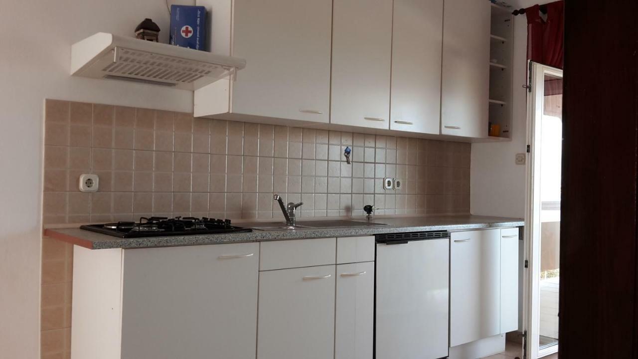 Ruzica Apartments Vir Ngoại thất bức ảnh